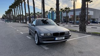 BMW Serie 7 2001