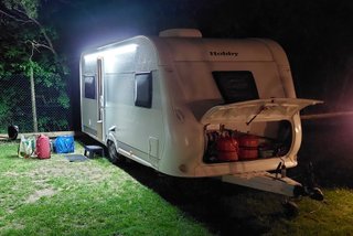 Caravana Hobby 460 UFE Deluxe 2014