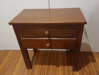 Lote mesita + 2 conjuntos cama 90cm