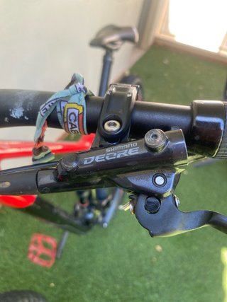 Bici Montaña Roja y Negra