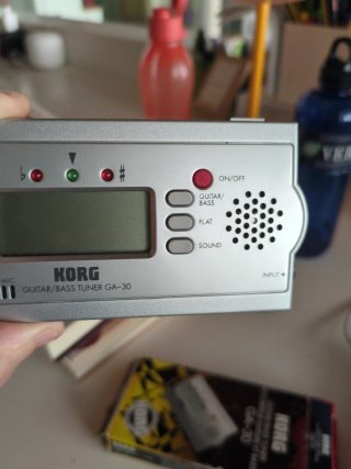Afinador Korg GA-30 Guitarra/Bajo