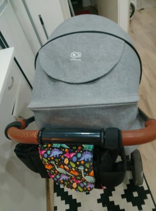 Cochecito de bebé gris