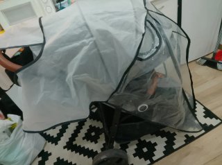 Cochecito de bebé gris
