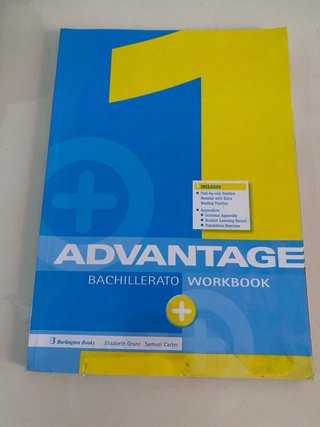 Libro ingles 1º Bachillerato Advantage Workbook.