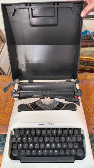 OLIVETTI LETTERA 10