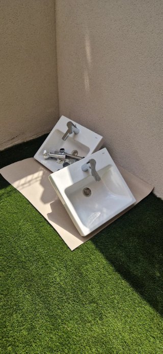 Lavabo mediano y griferia completa URGE VENTA