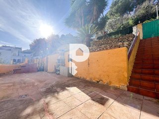 Chalet en venta en Vallirana