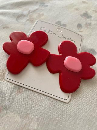 Pendientes flor 3D rojos y rosas
