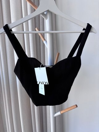 Top negro Zara Talla S nuevo con etiqueta