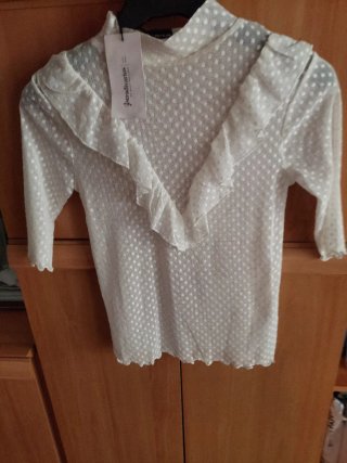 Blusa Stradivarius transparente lunares
