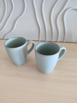 Juego de 2 tazas de cerámica verde
