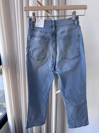Pantalón Capri Mango Azul Claro Talla XS