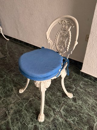 Juego de 4 sillas clásicas barrocas de metal