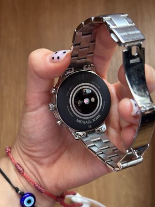 Reloj Michael Kors Access Runway MKT5044