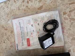 Piano Yamaha YPT-220 Digital Keyboard