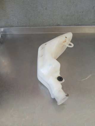 Depósito refrigerante MT-09