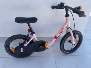 Bicicleta infantil Btwin rosa