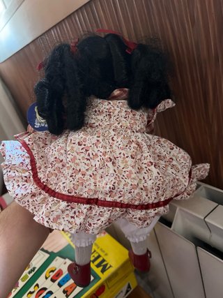 Muñeca antigua musical