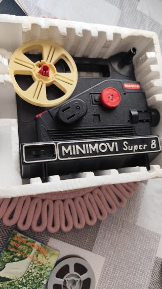 Proyector Mini Movi Bianchi Super 8