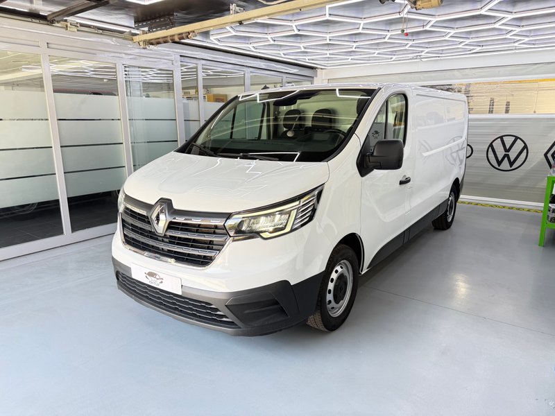 Renault Trafic 2.0dCi Energy Blue Authentic 4P Combi 2023