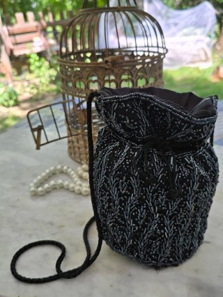 Bolso de fiesta vintage con pedrería