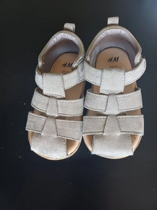 Sandalias H&M bebé Talla 21 Beige
