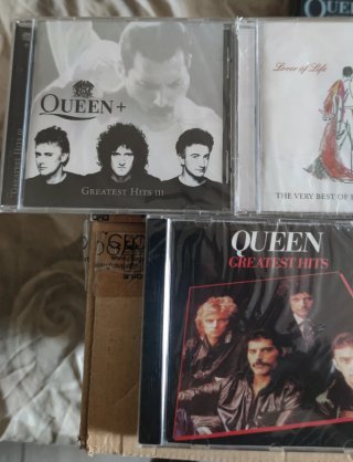 Queen & Freddie Mercury Definitive Collection CD