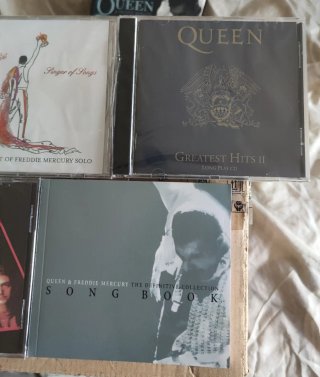 Queen & Freddie Mercury Definitive Collection CD