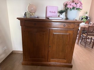 Mobile salotto in legno massello noce