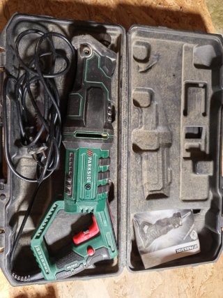 Parkside Sierra de sable PSS 600 A1