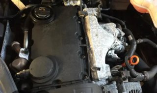 Motor Audi A4 B7 2.0 TDI averiado