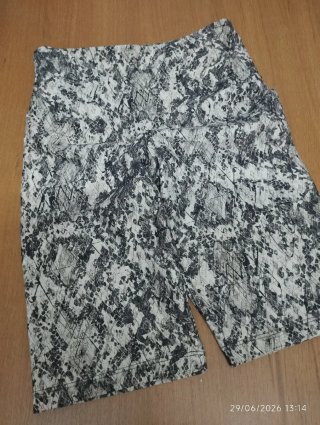 Leggings cortos Oysho estampado