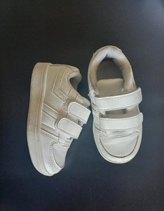 Zapatillas UNIT Talla 21 Bebé Blancas
