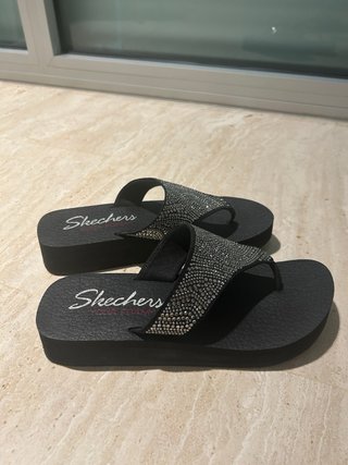 Sandalias Skechers Plataforma Brillantes