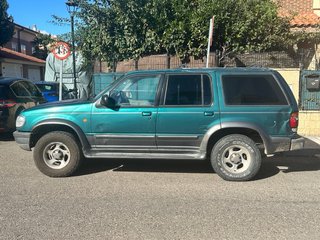 Ford Explorer 4.0 v6 vendo o cambio