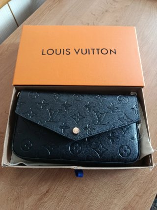 Bolso Louis Vuitton Negro Dorado