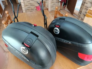 Maletas GIVI y herrajes Yamaha XTZ 660 tenere