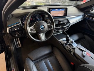 BMW 545e xDrive M Sport 394 CV