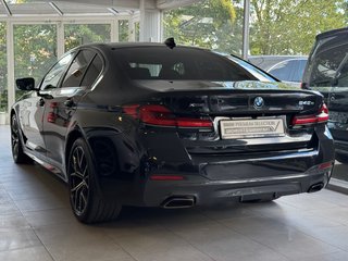 BMW 545e xDrive M Sport 394 CV