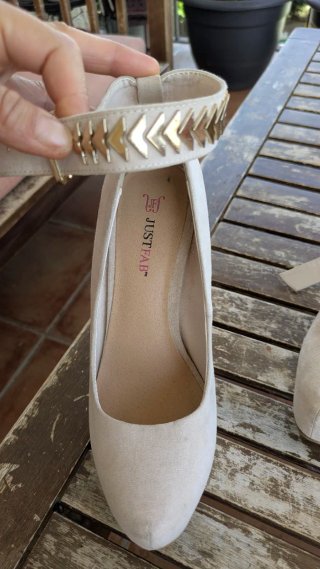 Zapatos de tacón Justfab beige Talla 36