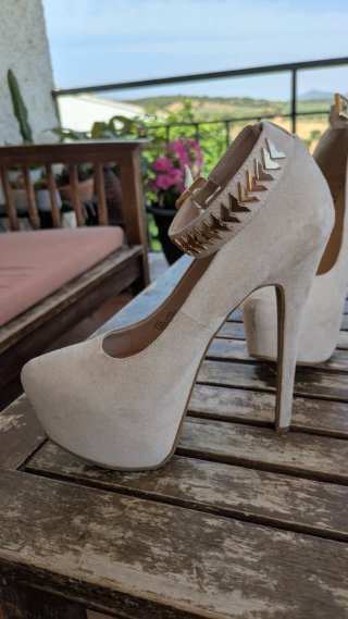 Zapatos de tacón Justfab beige Talla 36