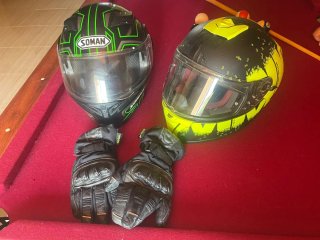 Lote Casco Moto + Guantes Negro/Verde