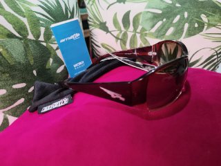 Gafas de sol Arnette marrones