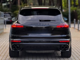 Porsche Cayenne GTS