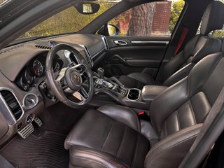 Porsche Cayenne GTS