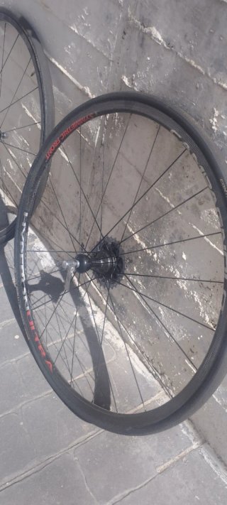 Ruedas Campagnolo Hyperon Ultra