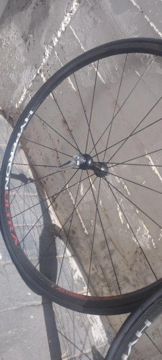Ruedas Campagnolo Hyperon Ultra