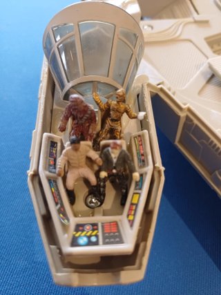 Star Wars Halcón Milenario, de GALLOWS.