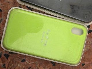 Fundas iPhone XR Nuevas (2 Unidades)