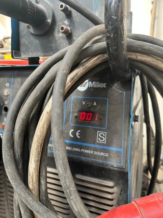 Máquina de soldar Miller